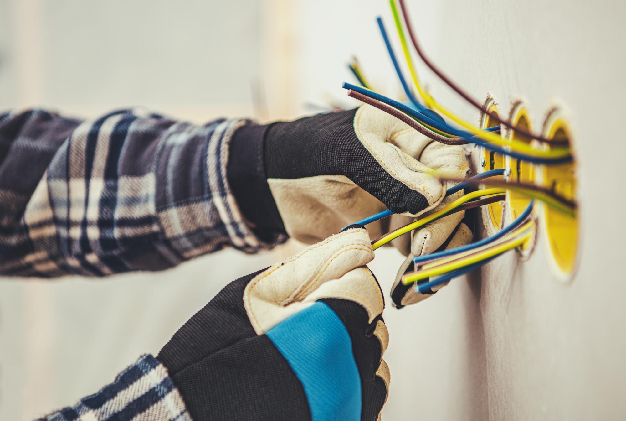 Elektrik Tesisatında Sık Yapılan Hatalar ve Doğru Uygulamalar